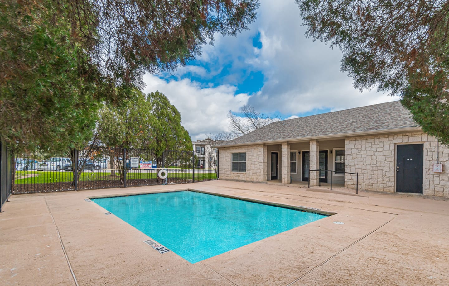 The Springs Apartments Dripping Springs TX